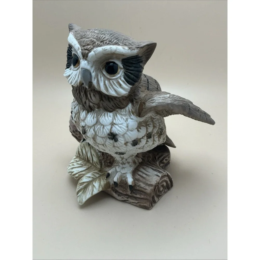 Vintage Homco Great Horned Owl‎ Ceramic Figurine, Taiwan, 1980s.